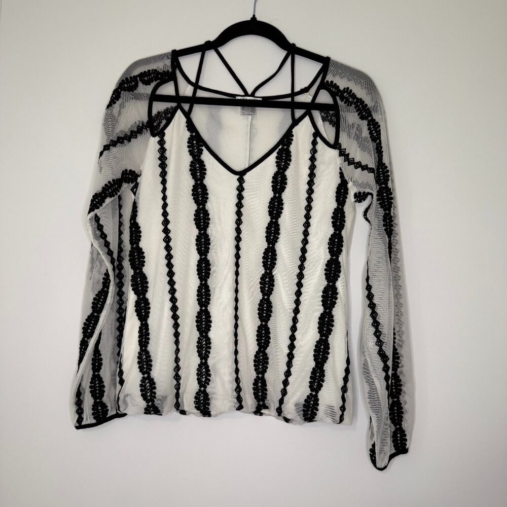 VENUS‎ Embroidered Sheer Blouse – Size XS – Long Sleeve – Nylon/Polyester